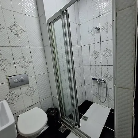 Istanbul Apartment *